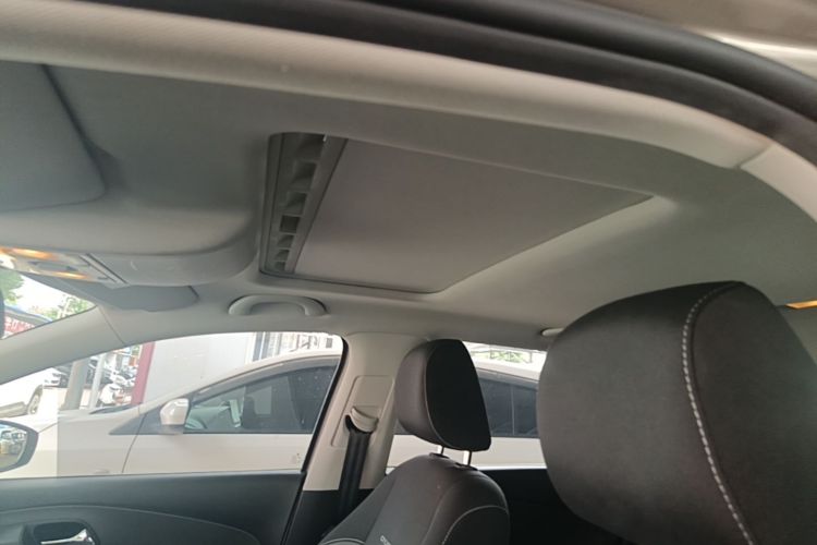 Volkswagen Polo 2016 #18 Volkswagen Polo 2016 car image #18