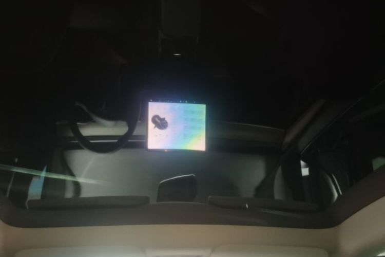 Tesla Model Y 2021 #18 Tesla Model Y 2021 car image #18