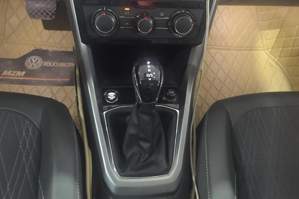 Volkswagen T-Cross 2021 car image #15