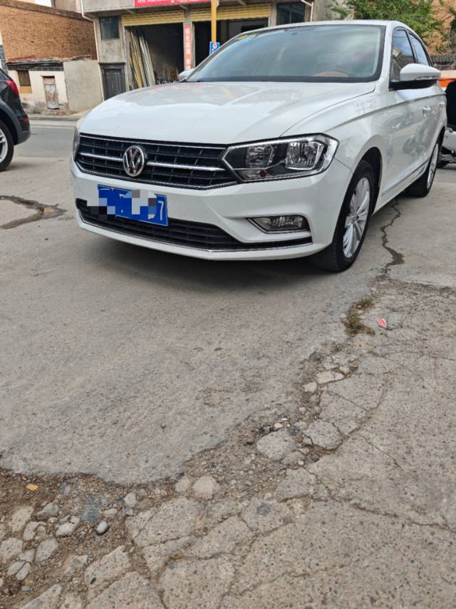 Volkswagen Bora 2016 Volkswagen Bora 2016 car image
