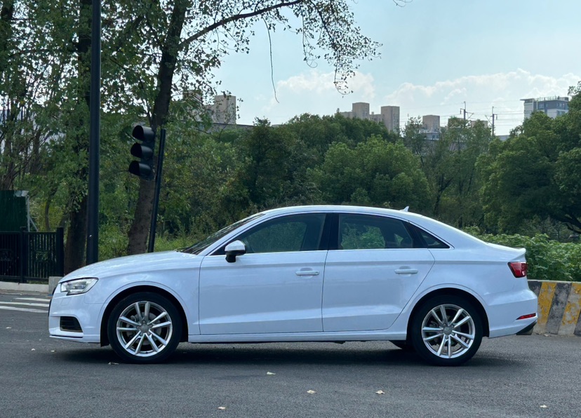 Audi A3 2018 #3 Audi A3 2018 car image #3