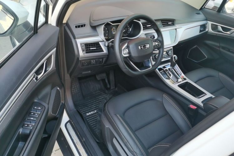 GEELY Emgrand GS 2019 صورة سيارة #16