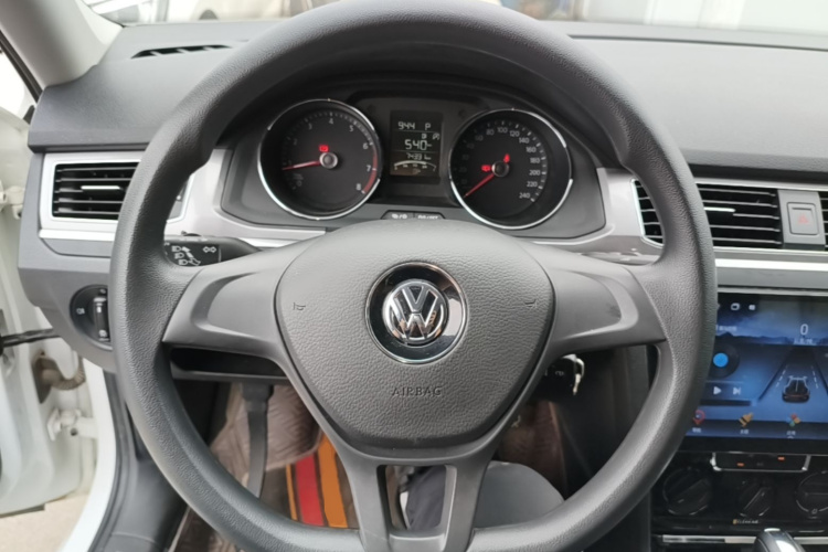 Volkswagen Bora 2023 car image #15