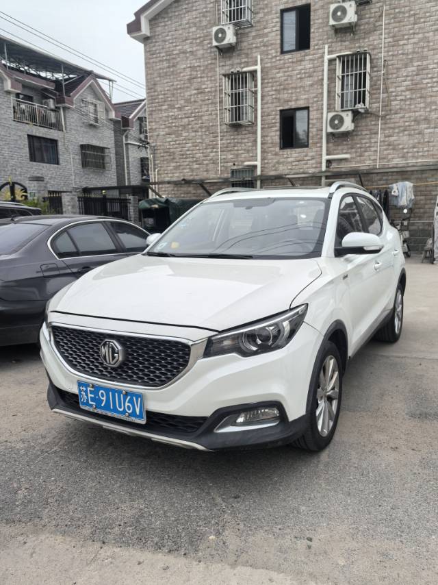MG ZS 2017 car image 