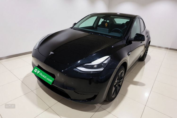Tesla Model Y 2022 #2 Tesla Model Y 2022 car image #2