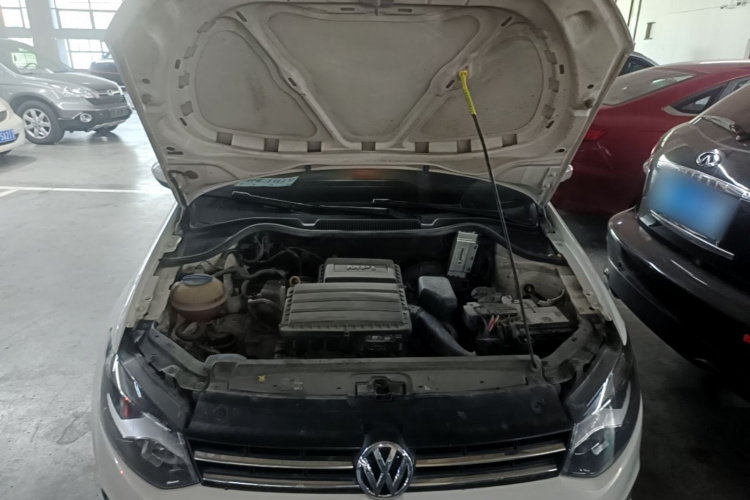 Volkswagen Polo 2016 #20 Volkswagen Polo 2016 car image #20