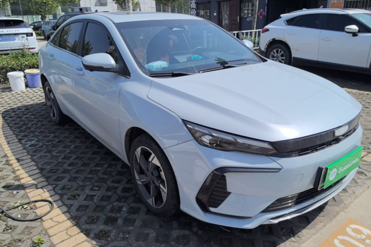 GEELY Emgrand L HiP 2023 car image #4