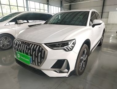 Audi Q3 2024 car image 