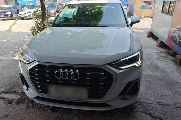 Audi Q3 2022 #3 Audi Q3 2022 car image #3