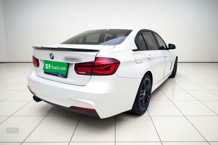 BMW 3 Series 2019 #7 BMW 3 Series 2019 car image #7