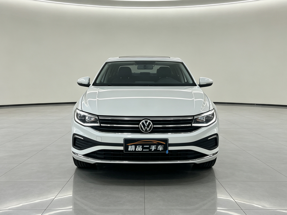 Volkswagen Bora 2025 car image #2