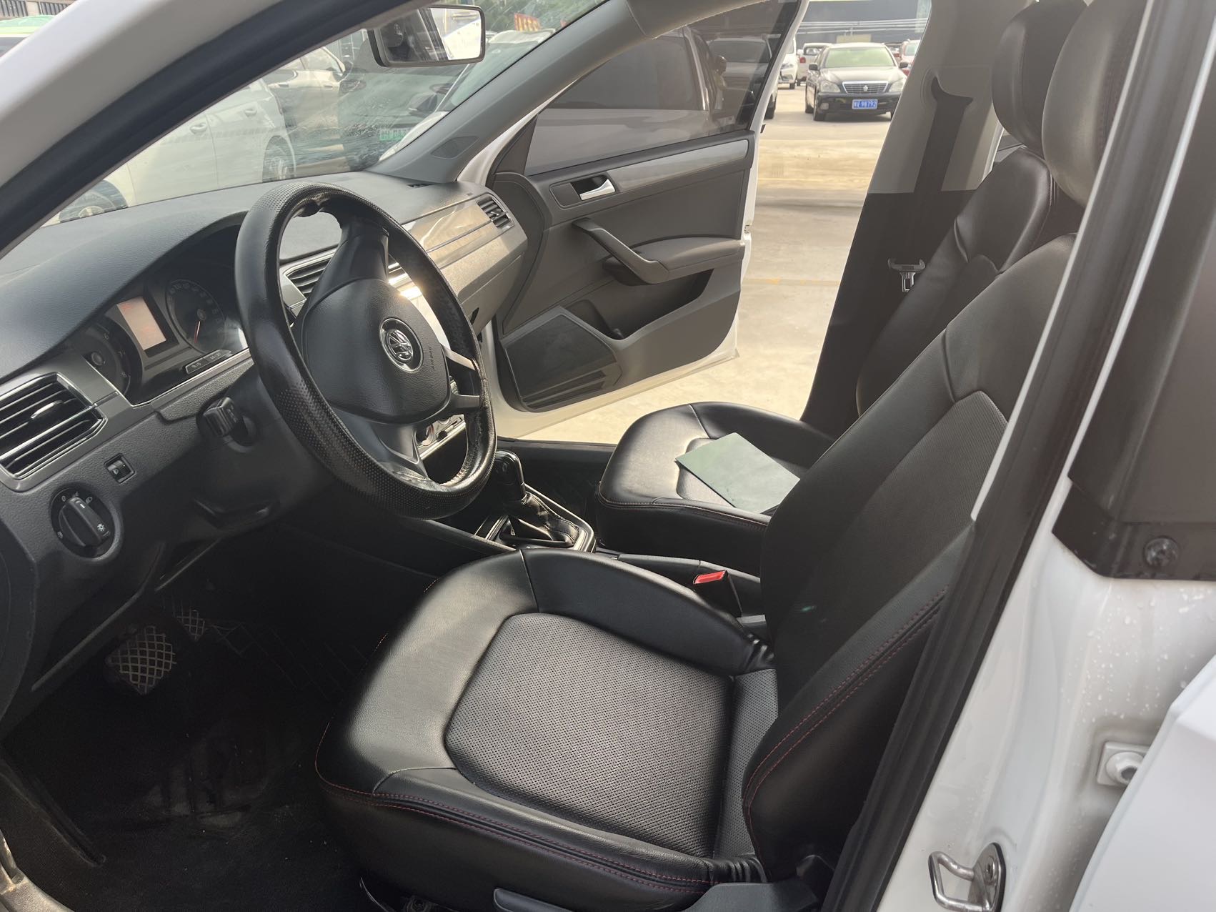 Volkswagen Santana 2019 immagine di auto #4