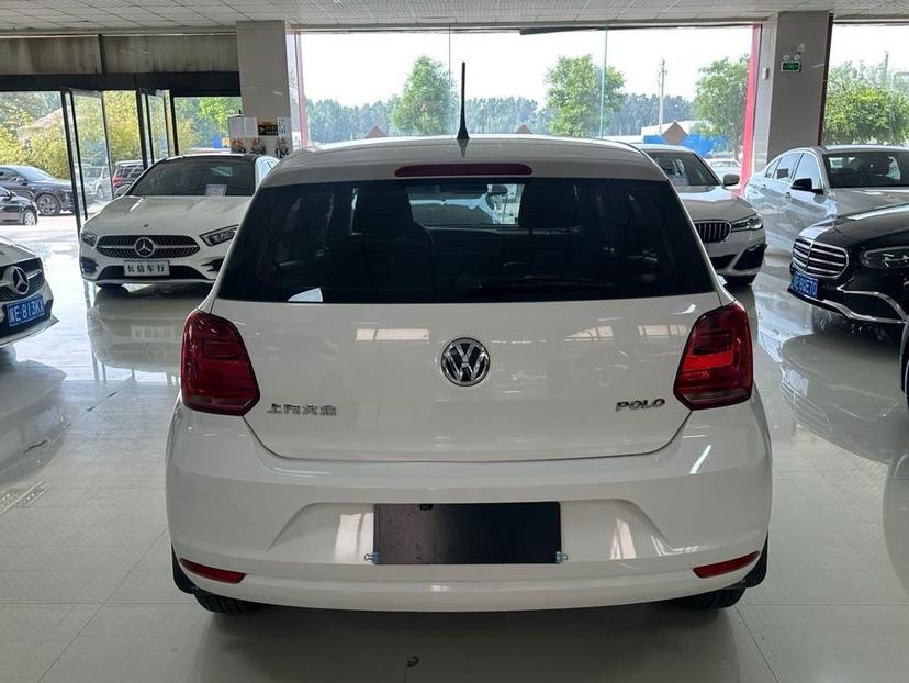 Volkswagen Polo 2014 #6 Volkswagen Polo 2014 car image #6