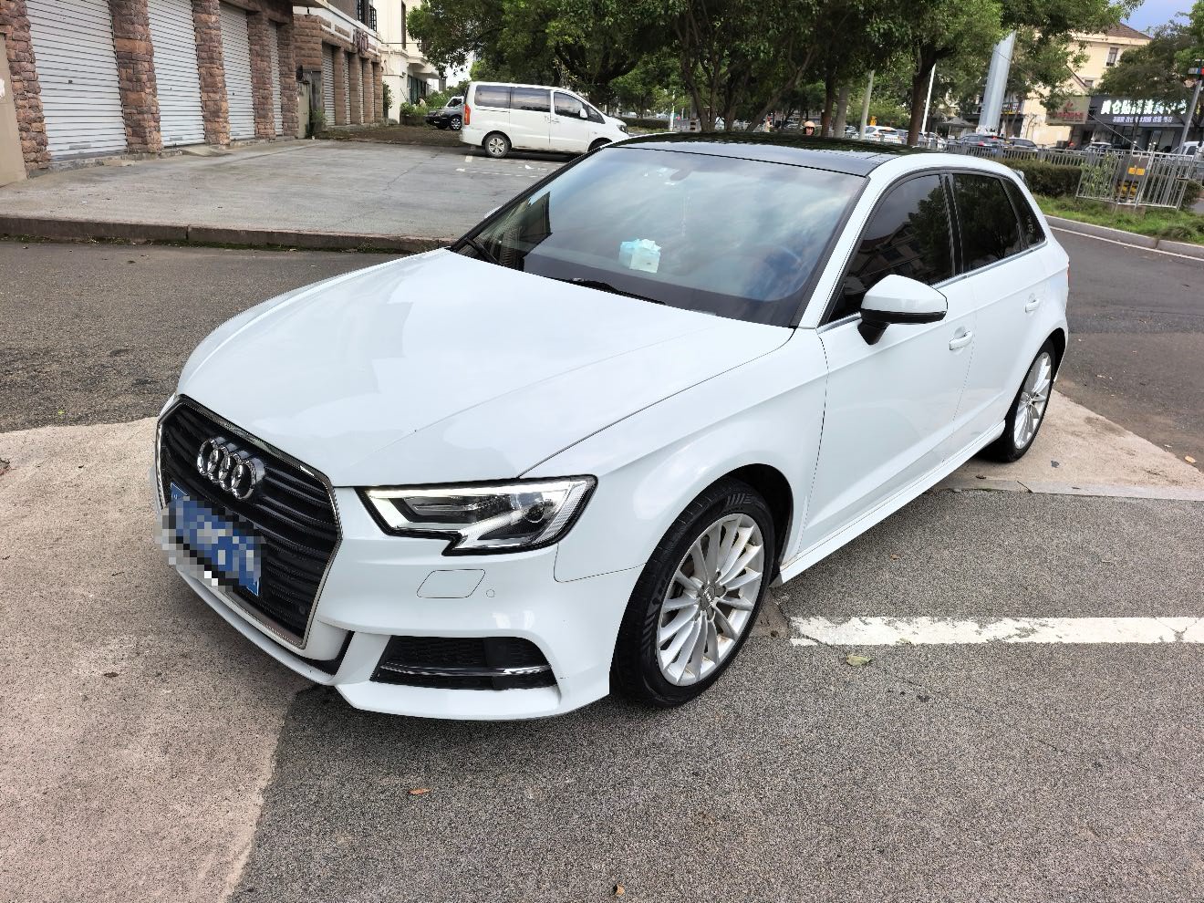 Audi A3 2017 car image 