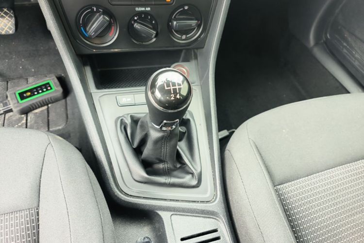 Volkswagen Lavida 2016 car image #14