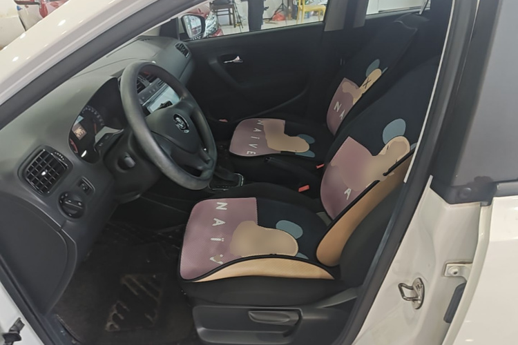 Volkswagen Polo 2018 #15 Volkswagen Polo 2018 car image #15