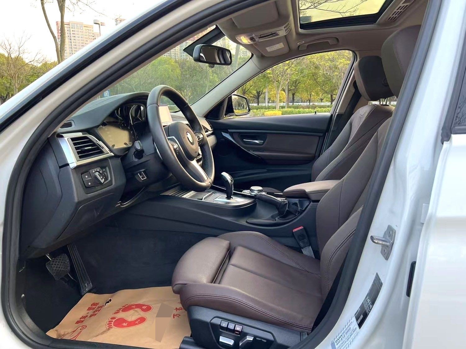 BMW 3 Series 2019 car image #5