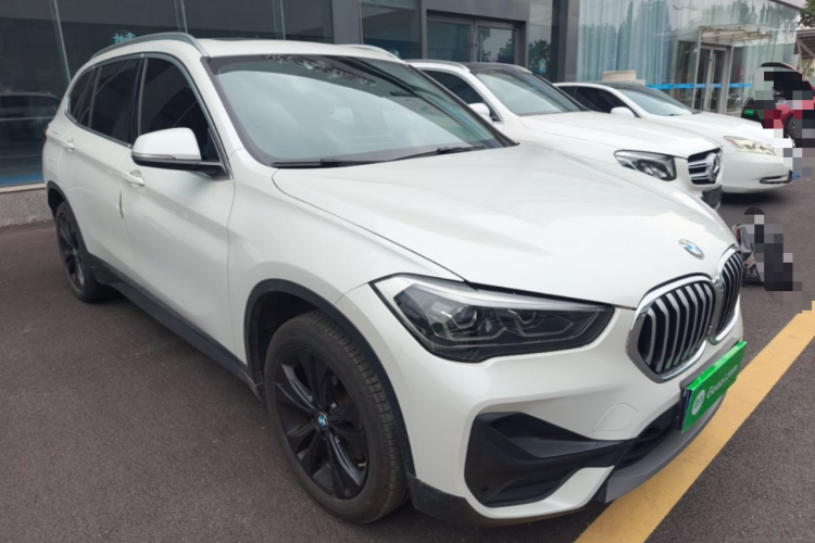 BMW X1 2021 car image #4