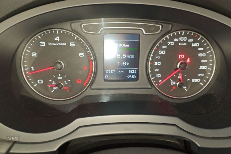 Audi Q3 2015 #14 Audi Q3 2015 car image #14