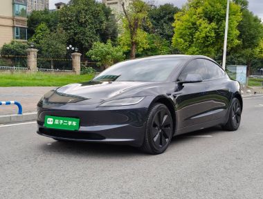 Tesla Model 3 2024 imagem de carro 