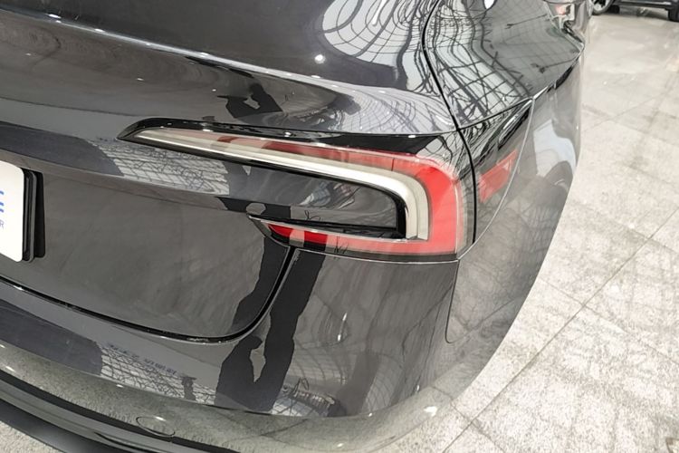 Tesla Model 3 2024 #8 Tesla Model 3 2024 car image #8