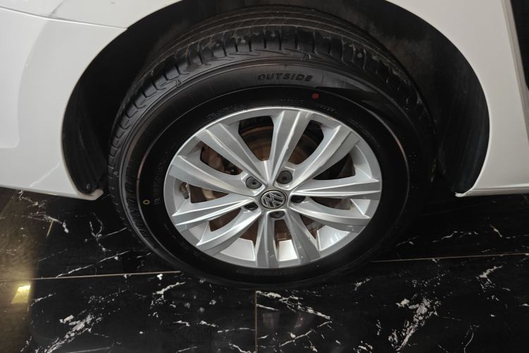 Volkswagen Bora 2018 immagine di auto #10