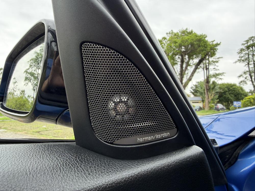BMW 3 Series 2017 car image #7