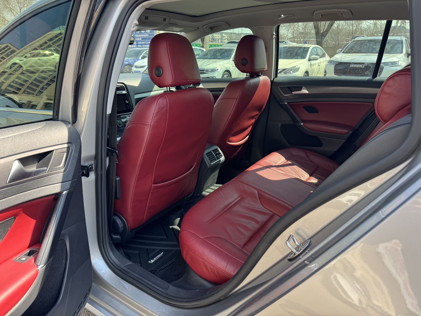 Volkswagen Golf (Imported) 2019 #9 Volkswagen Golf (Imported) 2019 car image #9