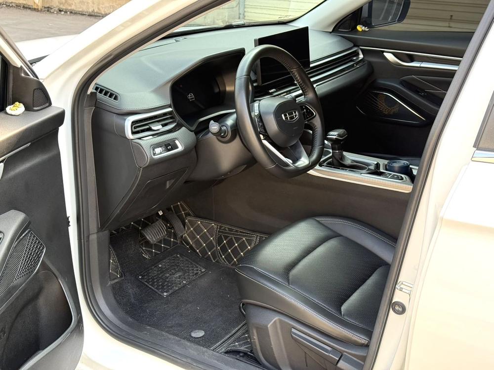GEELY Emgrand 2023 #9 GEELY Emgrand 2023 صورة سيارة #9
