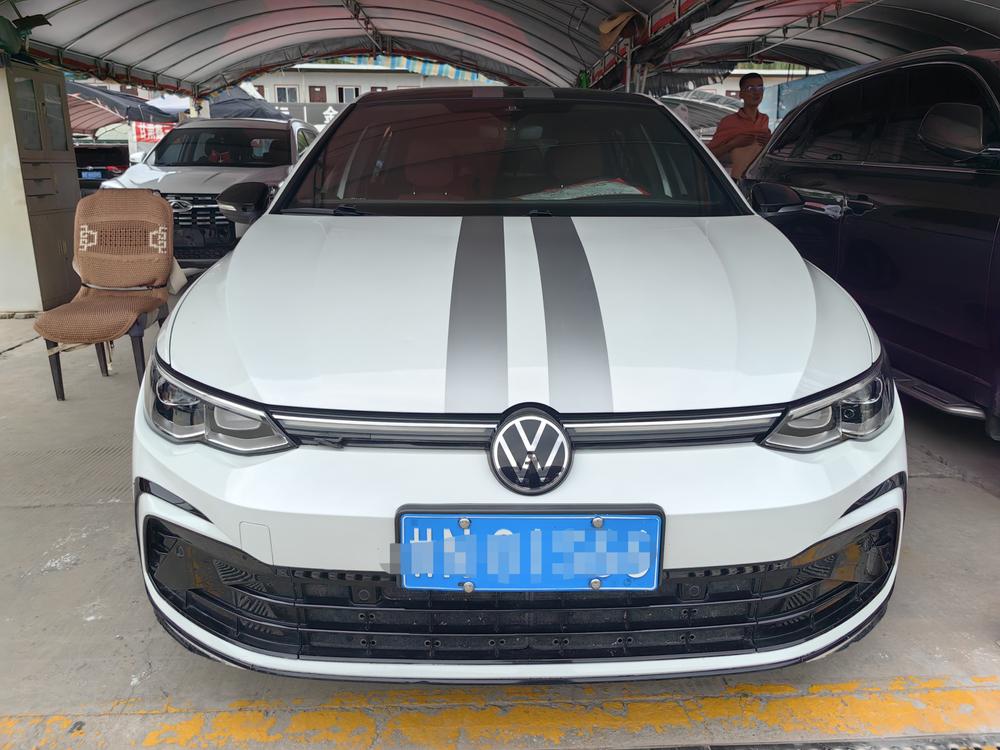 Volkswagen Golf 2021 صورة سيارة #2