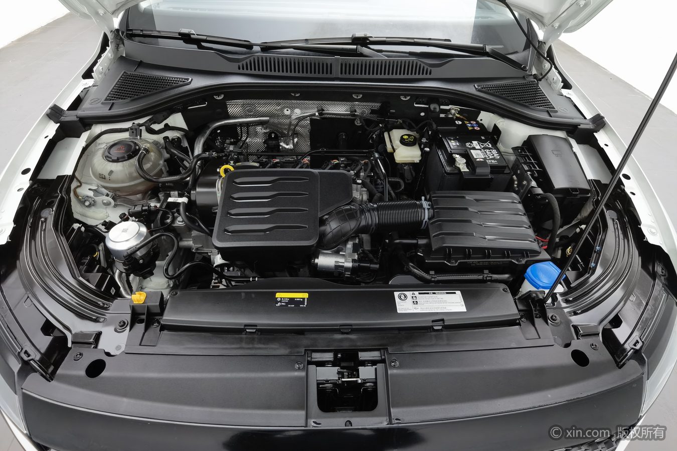 Volkswagen Lavida 2025 imagen de coche #18