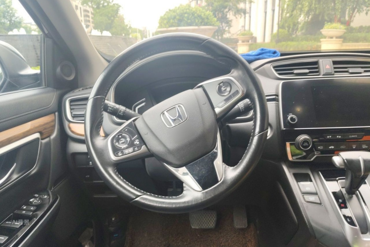 Honda CR-V 2019 car image #12