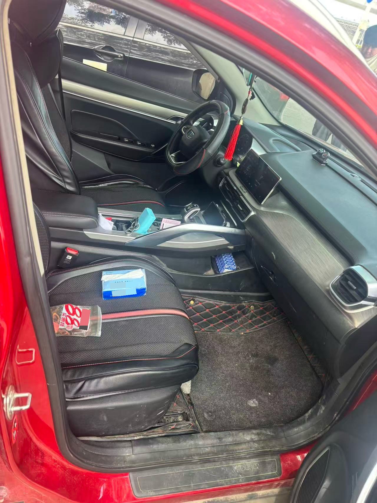 GEELY Coolray 2019 car image #3
