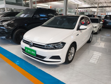 Volkswagen Polo 2021 car image 