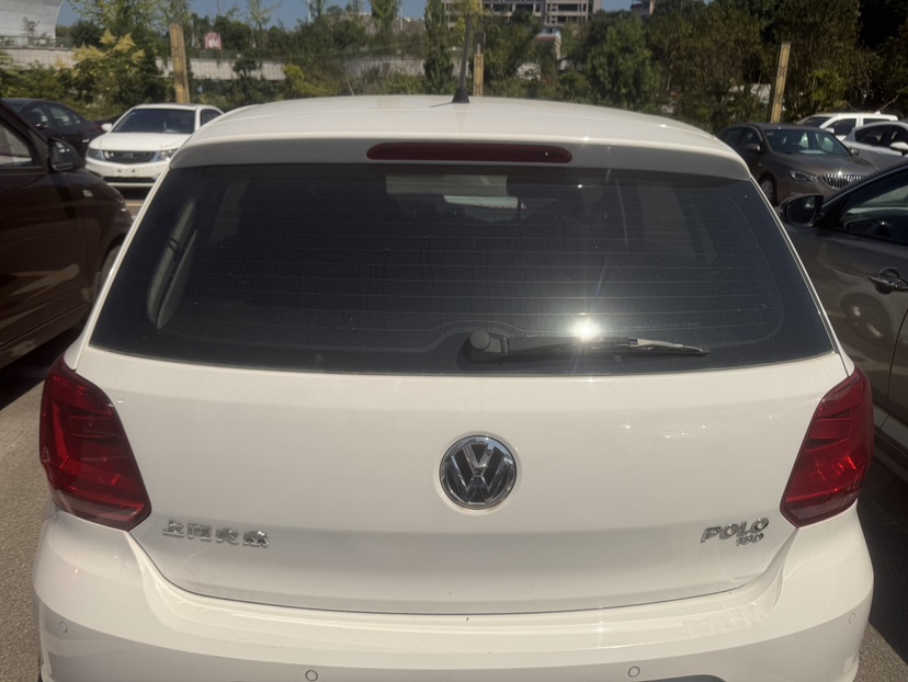 Volkswagen Polo 2019 car image #5