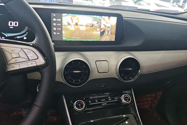 Forthing T5 EVO 2024 immagine di auto #17