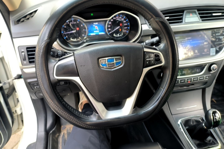GEELY Emgrand 2017 #11 GEELY Emgrand 2017 immagine di auto #11
