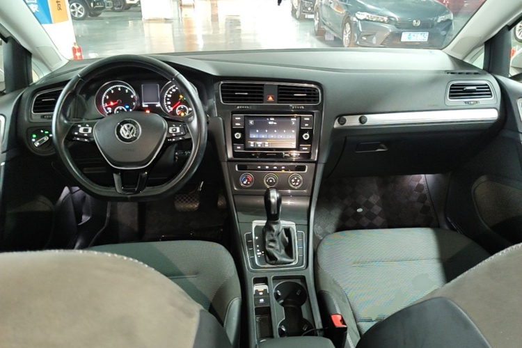 Volkswagen Golf 2018 #11 Volkswagen Golf 2018 car image #11