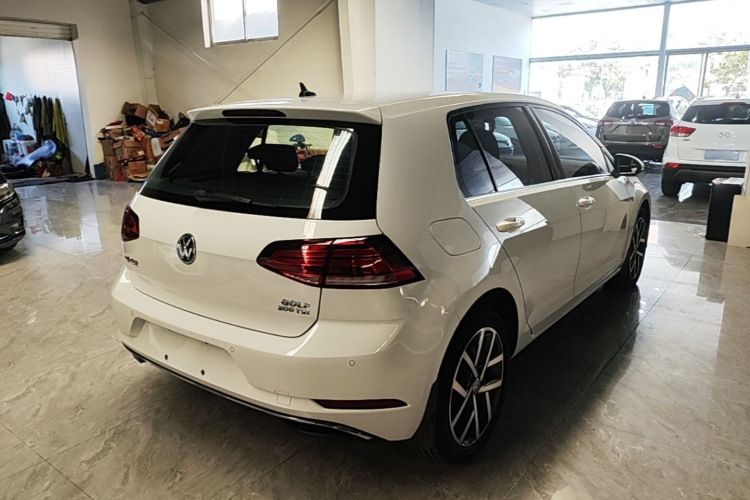 Volkswagen Golf 2020 immagine di auto #7