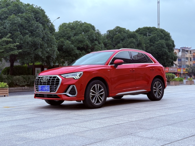 Audi Q3 2021 Audi Q3 2021 car image