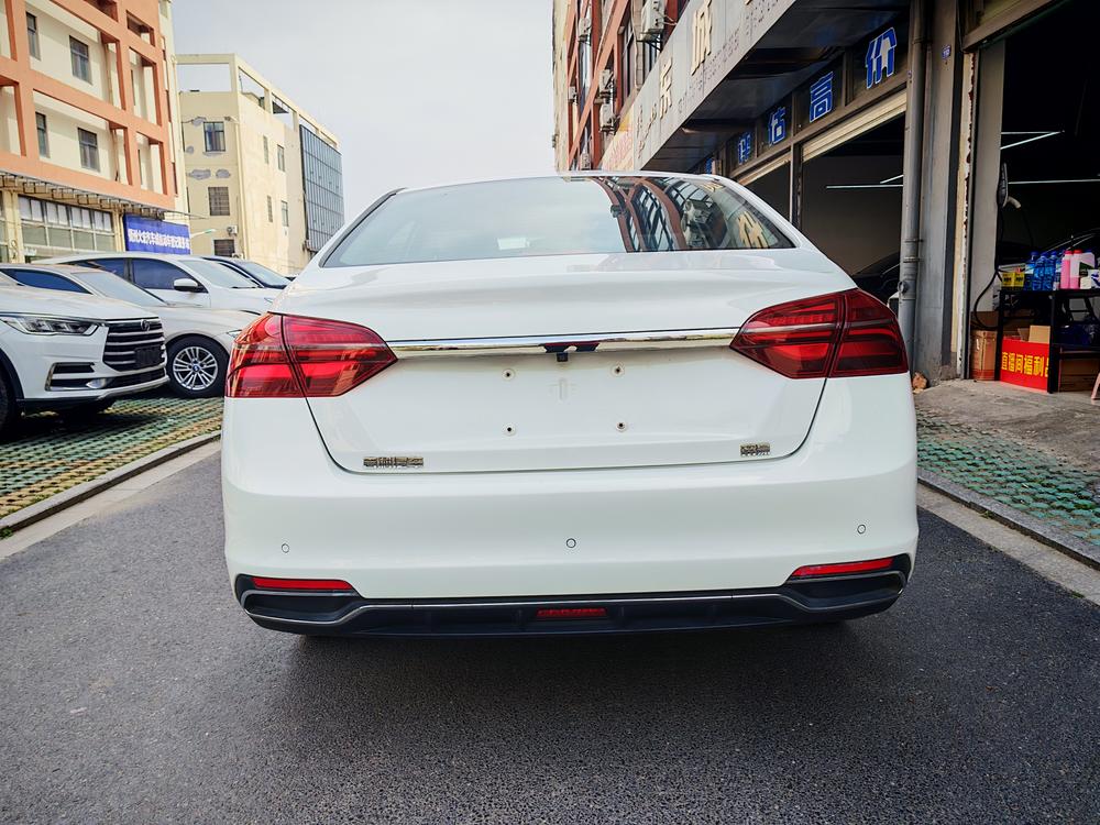 GEELY Emgrand 2020 #5 GEELY Emgrand 2020 car image #5