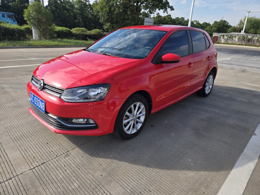 Volkswagen Polo 2016 Volkswagen Polo 2016 car image