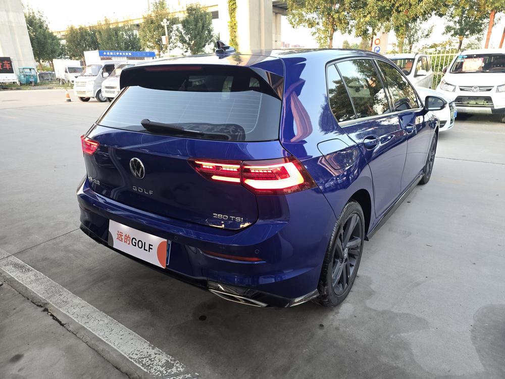 Volkswagen Golf 2021 car image #6