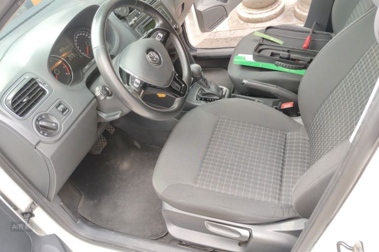 Volkswagen Polo 2017 #17 Volkswagen Polo 2017 car image #17