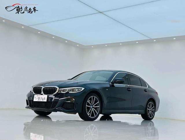 BMW 3 Series 2022 car image #26