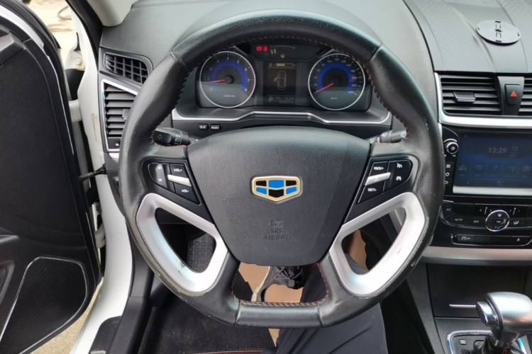 GEELY Emgrand 2015 #11 GEELY Emgrand 2015 car image #11
