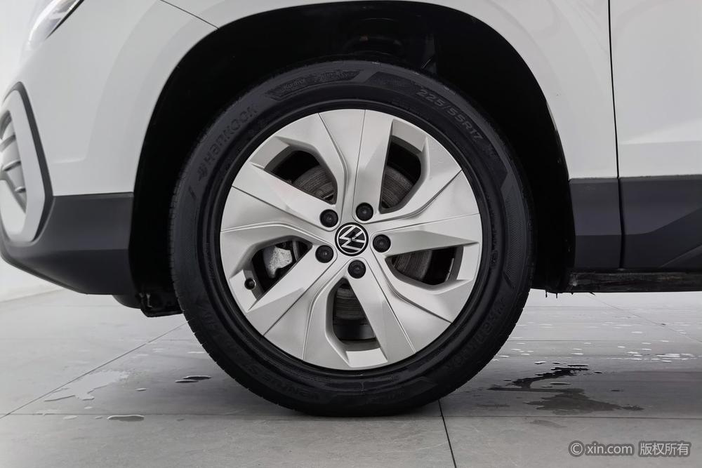 Volkswagen Tharu 2024 car image #8