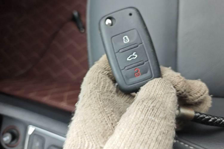 Volkswagen Lavida 2017 car image #14