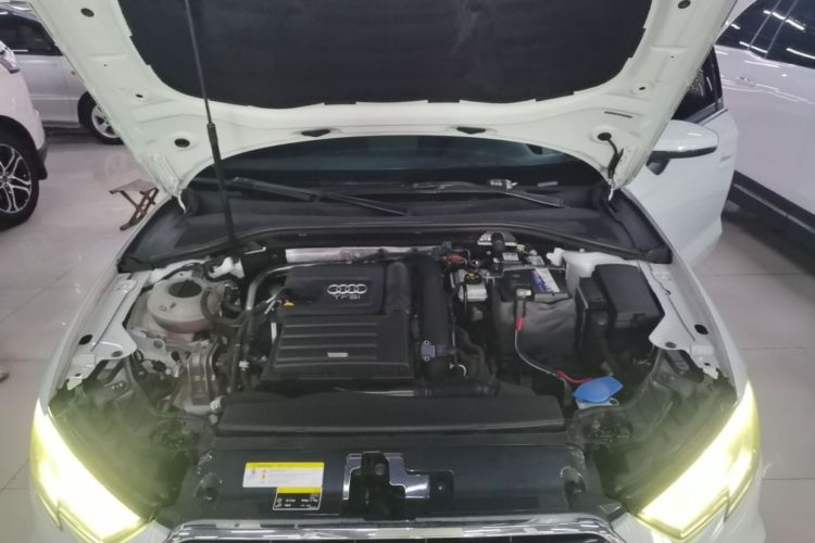 Audi A3 2017 car image #22