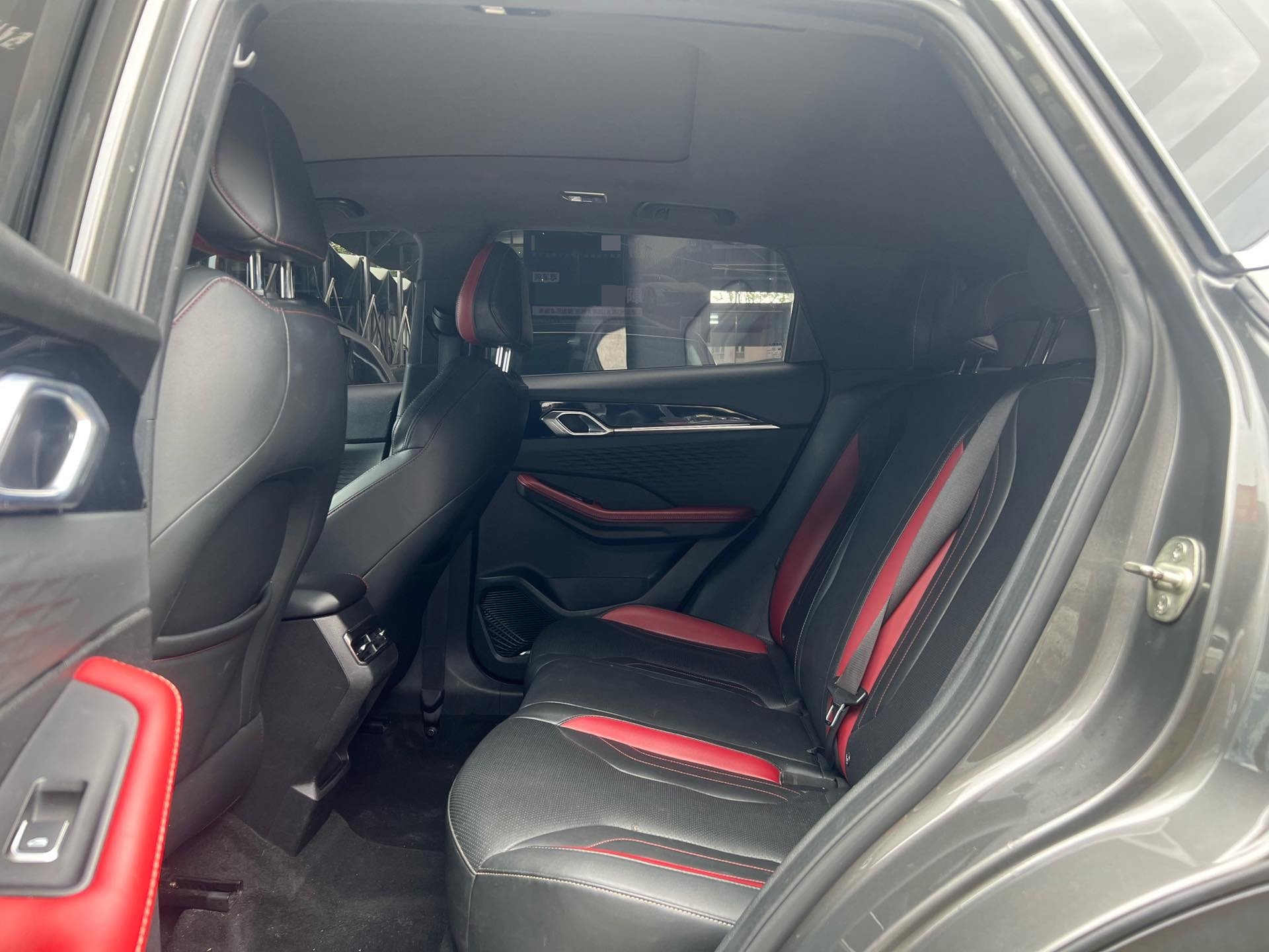 GEELY Coolray 2022 imagem de carro #3